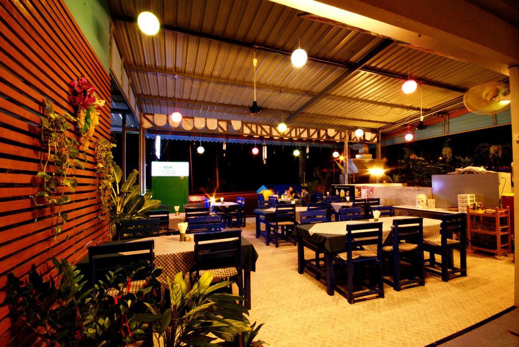 Seabox Khaolak Hostel Khao Lak Extérieur photo