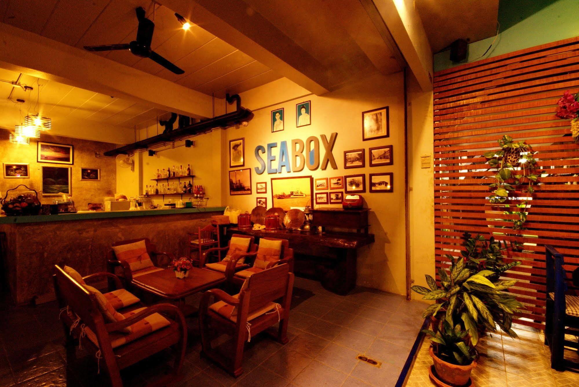 Seabox Khaolak Hostel Khao Lak Extérieur photo